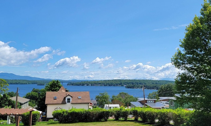 Weirs Beach Condo | Come for the View-Stay for the Fun-Lake Winnipesaukee - Late Check-out Sundays