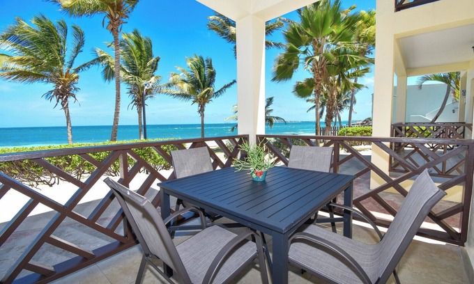 Osbourn Apartment | Come stay at this three Bedroom Beach Front Apartment!