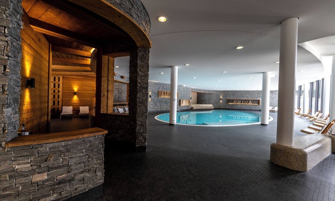 Valbella Apartment | Comfort 6-person apartment in the holiday park Landal Alpine Lodge Lenzerheide