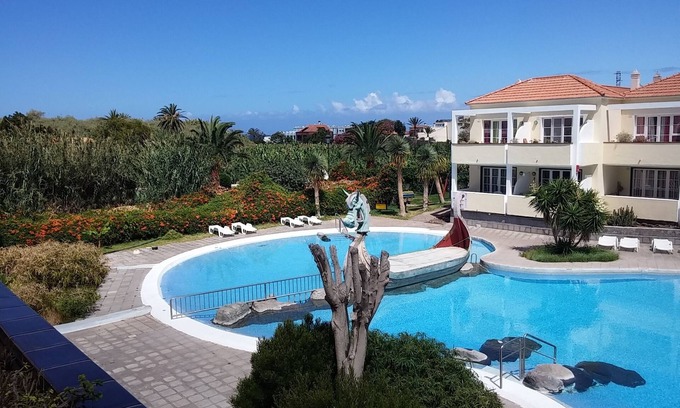 Valle Gran Rey Apartment | Comfort apartment "Luscinda" with a beautiful view and pool