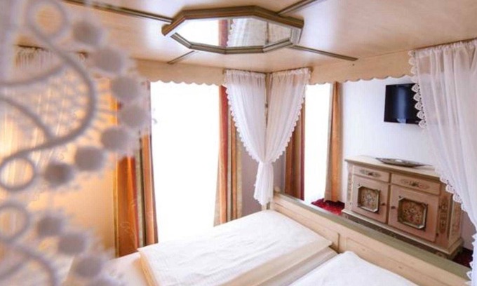 Wiesenttal House | Comfort Double Room - Akzent Hotel Goldner Stern & Sternla
