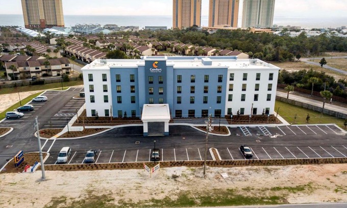 West Panama City Beach Hotel | Comfort Inn & Suites Panama City Beach - Pier Park Area