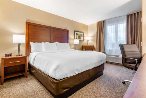 Goderich Hotel | Comfort Inn & Suites