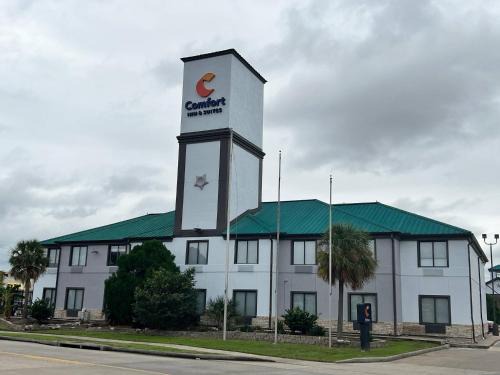 Barker Hotel | Comfort Inn & Suites Houston West-Katy