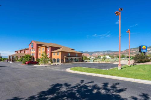 Cedar City Hotel | Comfort Inn & Suites