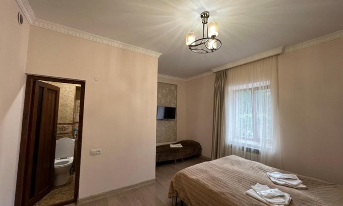 Goris House | COMFORT M Guest House