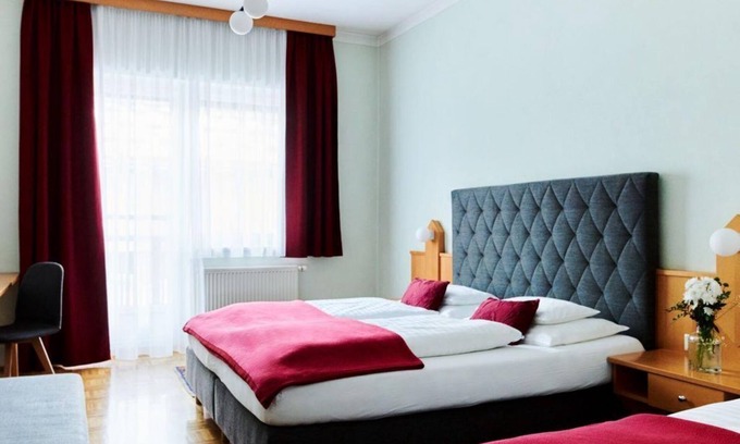 Bad Blumau Apartment | Comfort multi-bed room | up to 2 nights - Hotel Garni Thermenoase