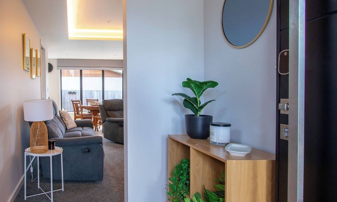 Hamilton House | Comfort, quality, great location!