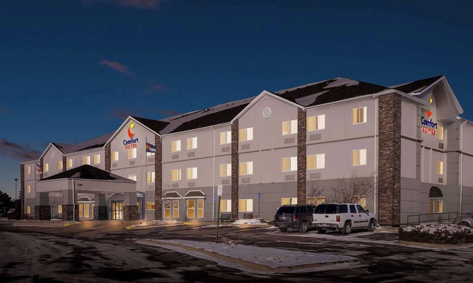 Englewood Hotel | Comfort Suites Denver Tech Center