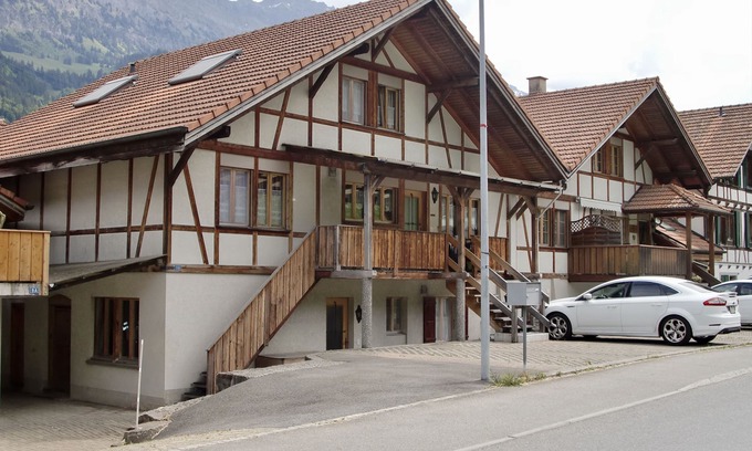 Frutigen Apartment | Comfortable and kids-friendly holiday apartment