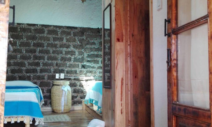 Jocotitlan House | Comfortable and warm bedroom in an old house 30 min. from Toluca, for vacation
