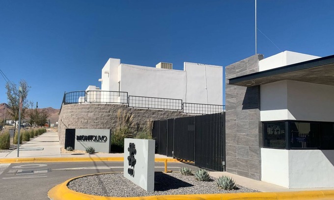 Chihuahua House | Comfortable and Well Located Home in a Gated Community: Security and Comfort for Your Family