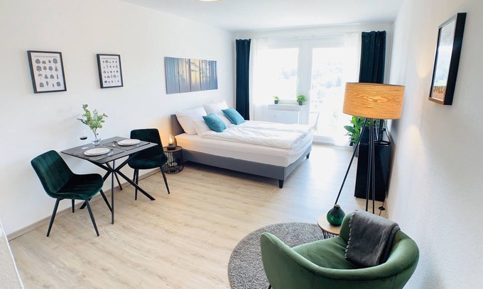 Bad Elster Apartment | Comfortable apartment in Bad Elster with Netflix