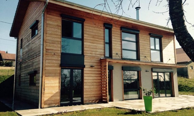 Jonzier-Epagny House | Comfortable, bright house. Centrally located for discovering the region!