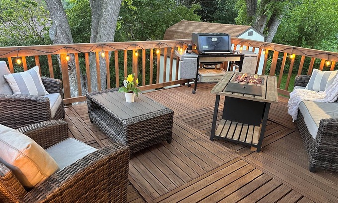 St. Anthony House | Comfortable City house 5-bedroom St. Paul/Minneapolis, dogs ok.