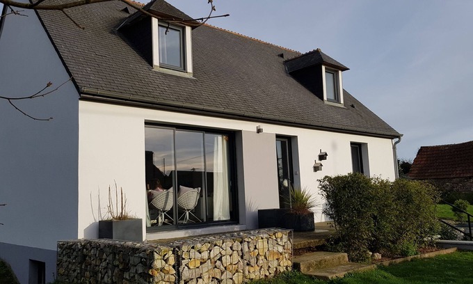 Aumeville-Lestre House | Comfortable cottage near the sea (between Montebourg and Saint-Vaast-la-Hougue)