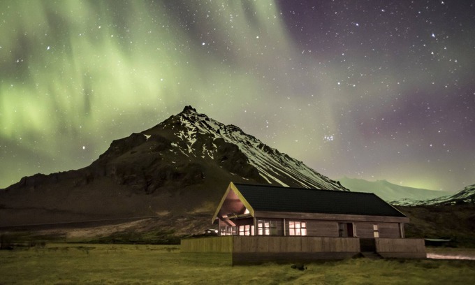 Arnarstapi House | Comfortable cottage getaway near Snæfellsjökull national park