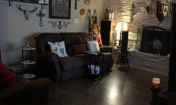 Big Spring House | Comfortable hangout for some rest and relaxation