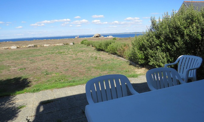 Saint-Guenole House | COMFORTABLE HOLIDAY ACCOMMODATION SEA VIEW OVER THE ENTIRE BAY OF AUDIERNE