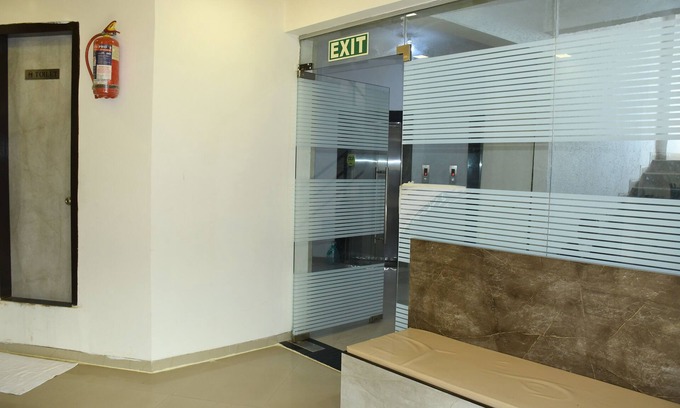 Marol Hotel | Comfortable Hotel Stay