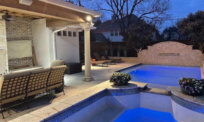 Park Cities House | Comfortable house with en-suite bathrooms, fast internet and great outdoor space
