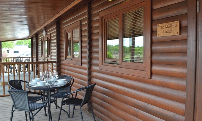 Sawley Ski Chalet | Comfortable lodge that sleeps four people, ideal for families.