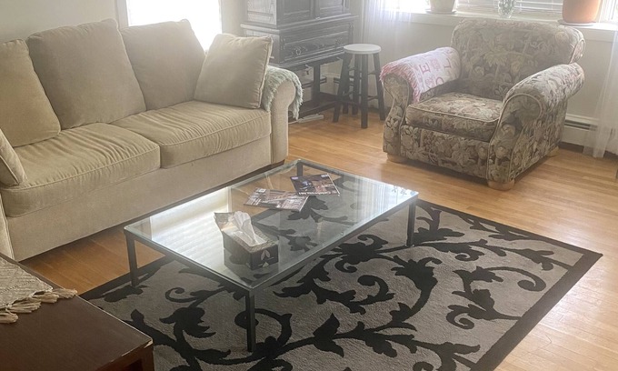 Portsmouth House | Comfortable & Welcoming Portsmouth NH Home - Heart of the New Hampshire Seacoast