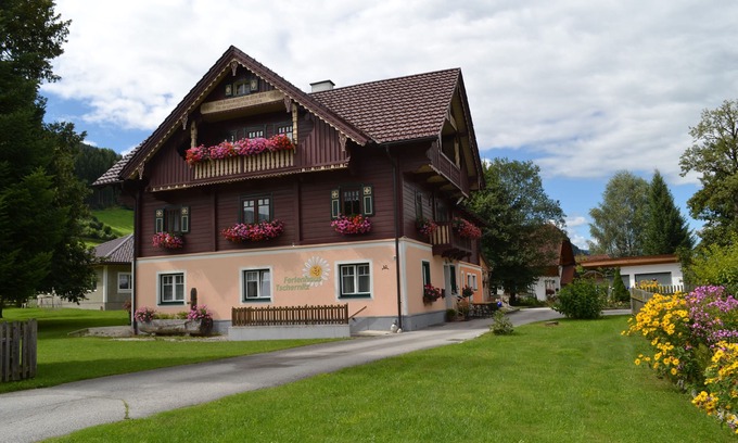 Michaelerberg-Pruggern House | Comfortably furnished vacation home in the mountains