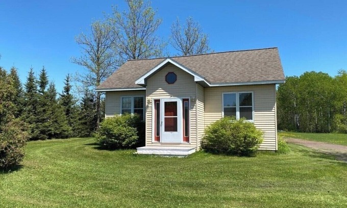Bergland House | Comfy home on ORV/Snowmobile trail system and a perfect view of Lake Gogebic!