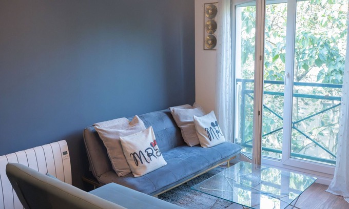Bezons Apartment | Comme à la Maison !