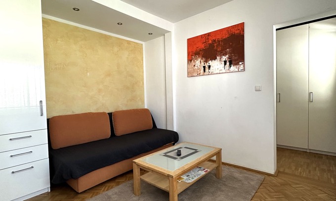Aigen Apartment | Compact apartment in the beautiful southern part of the city of Salzburg