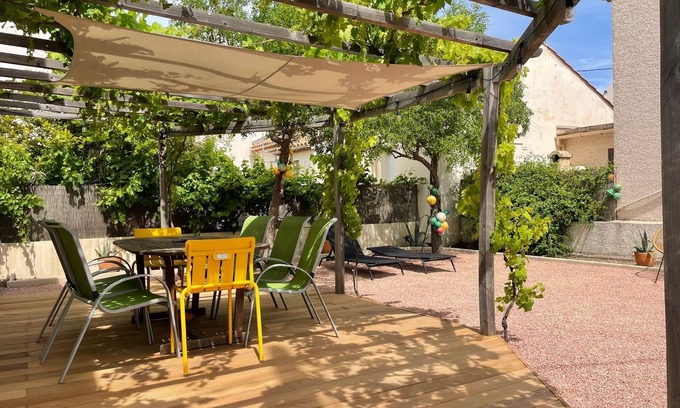 Valras-Plage Villa | Completely renovated fisherman's house with garden near the port.
