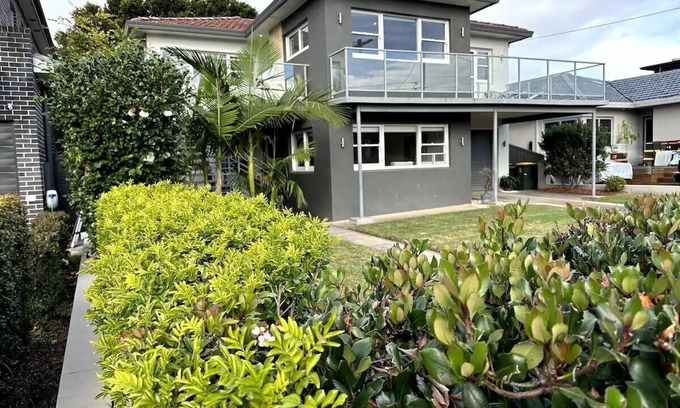 Concord House | Concord 5 Bedroom home Inner West Sydney
