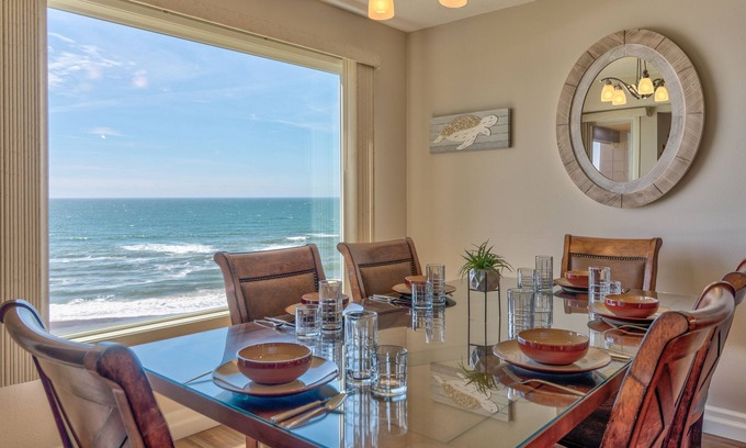 Lincoln Beach Condo | Condo #36 is the perfect home for a family on the beach.