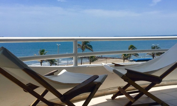 Boca del Rio Condo | Condo in front of ocean with pool and ocean view and in front of the beAch