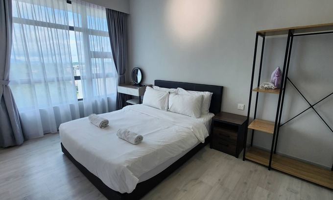 Downtown Kota Kinabalu Condo | Condo Near KK Island Adventures