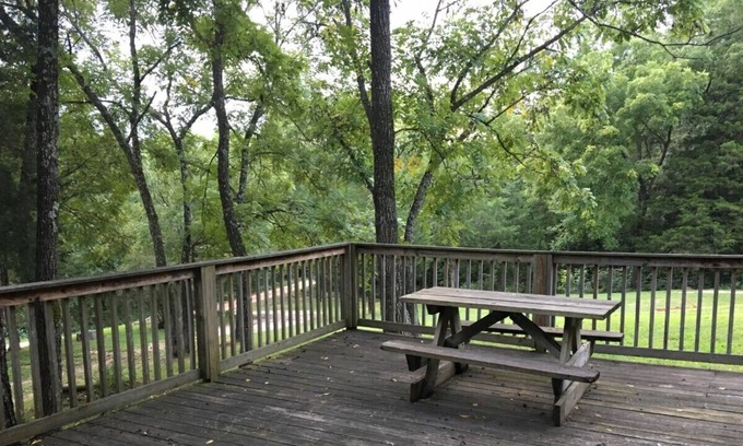 Squires Cabin | Connie's Cottage in the Country