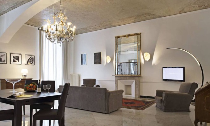 Roman Quarter House | Consolata12, luxury in the historic center of Turin