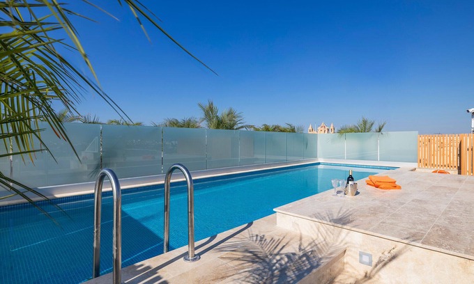 Ghaxaq Apartment | Contemporary 2BR Retreat, Scenic Views