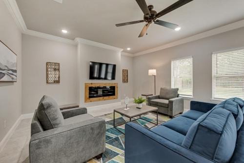 Haltom City House | Contemporary Cutie