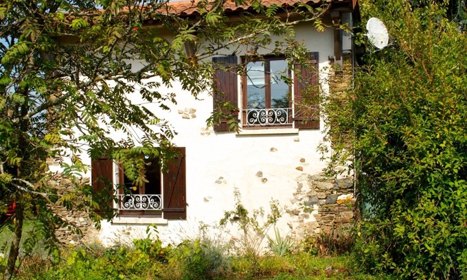 Saint-Mesmin Cottage | Converted stone gite in an orchard, The Piggery.