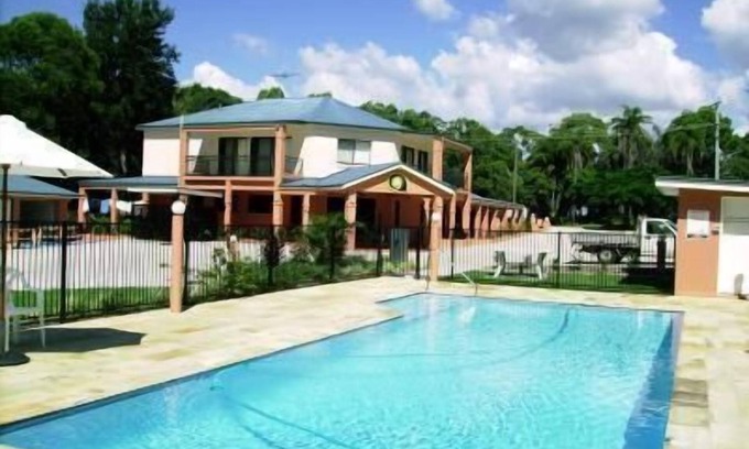 Brisbane Waterfront Apartment | Coochiemudlo Island Seminara Apartments