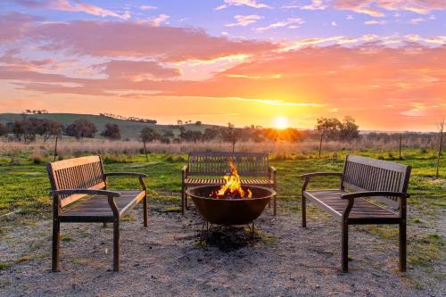 Borenore House | Cooinda Cottage - Beautiful Borenore Farm Stay