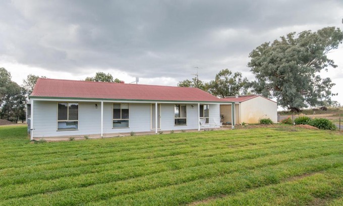Borenore House | Cooinda Cottage Borenore Country