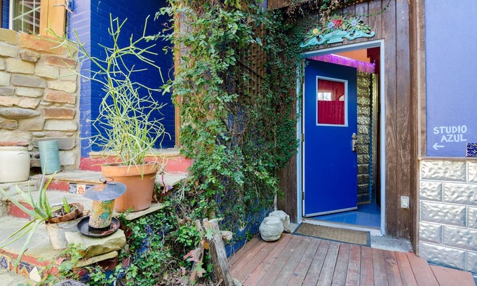 Travis Heights Apartment | Cool Art/Living Space & Studio - Near Soco & Downtown!