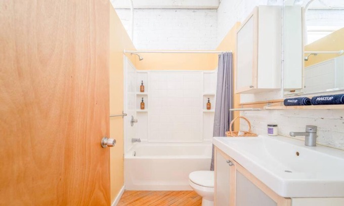 Binghamton Apartment | Cool Urban Stay Dtwn Apt And Patio