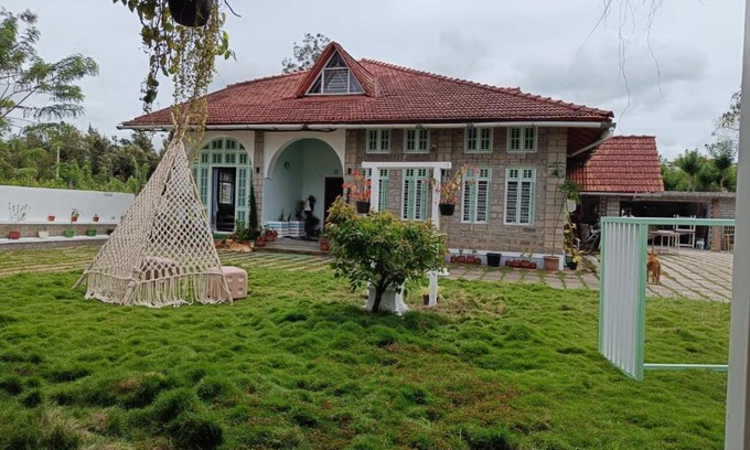 Gonikoppal House | Coomaaoon by silversky