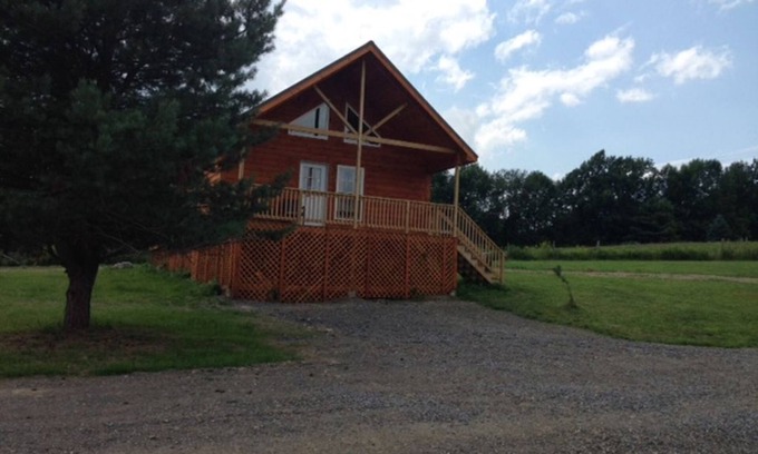 Milford Cabin | Cooperstown Double Play Cabins 4 Near Baseball