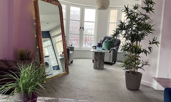 City Centre Glasgow Apartment | COP26 1 Bed City Centre Apartment