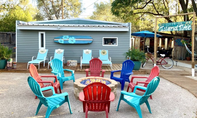 Heart of Lubbock House | Copacabana - Waves of Fun!